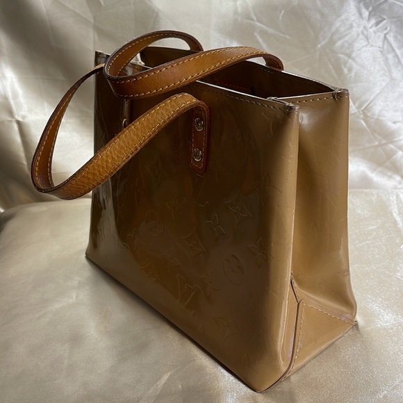Louis Vuitton Y2K Mini Vernis Patent Gold Monogram Tote Bag - Picture 7 of 11